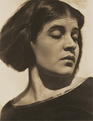 ritratto tina modotto